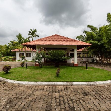 Kstdc Hotel Mayura Yagachi, Belur Belur  외부 사진