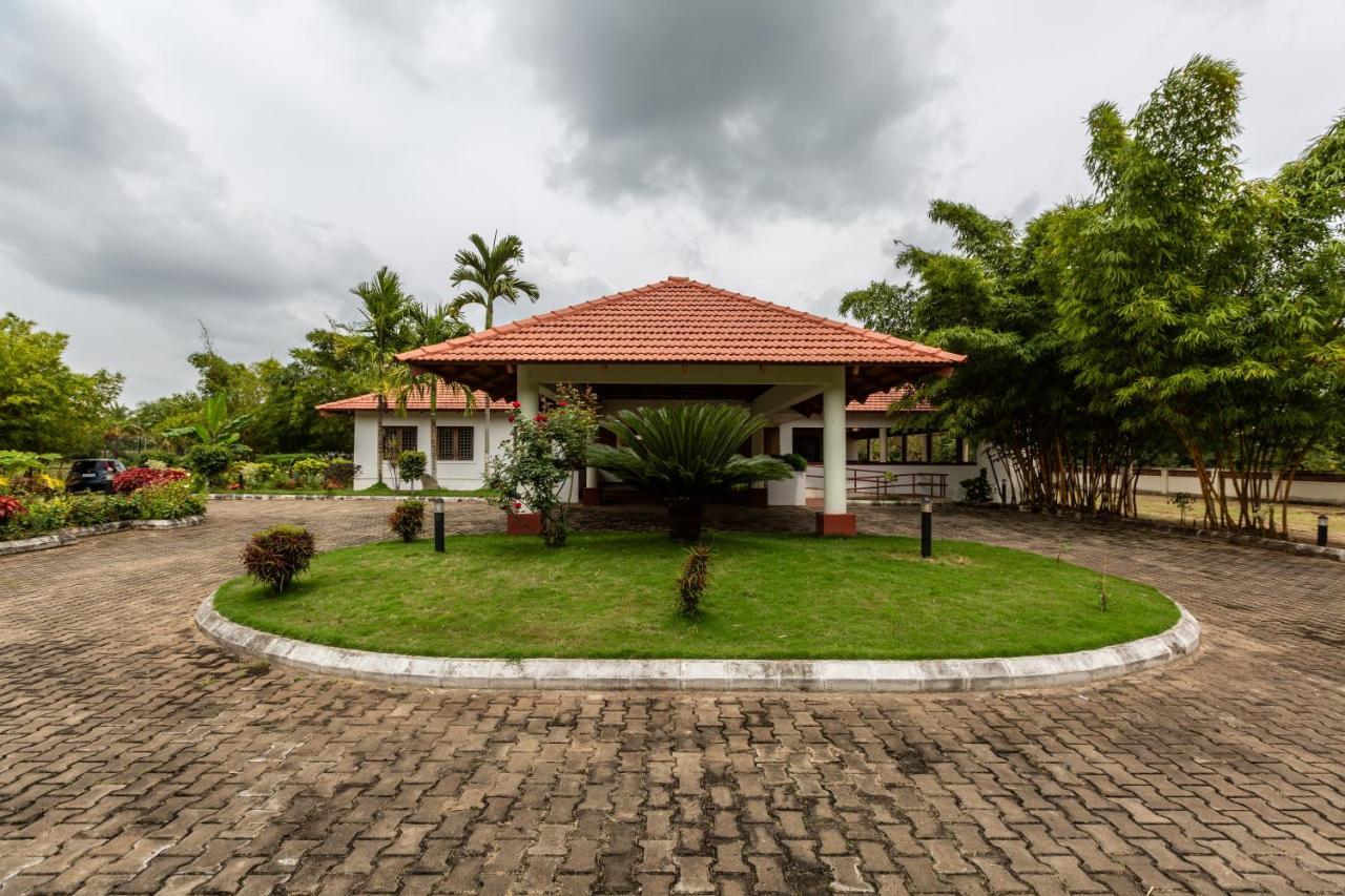 Kstdc Hotel Mayura Yagachi, Belur Belur  외부 사진