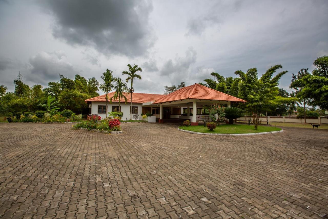 Kstdc Hotel Mayura Yagachi, Belur Belur  외부 사진
